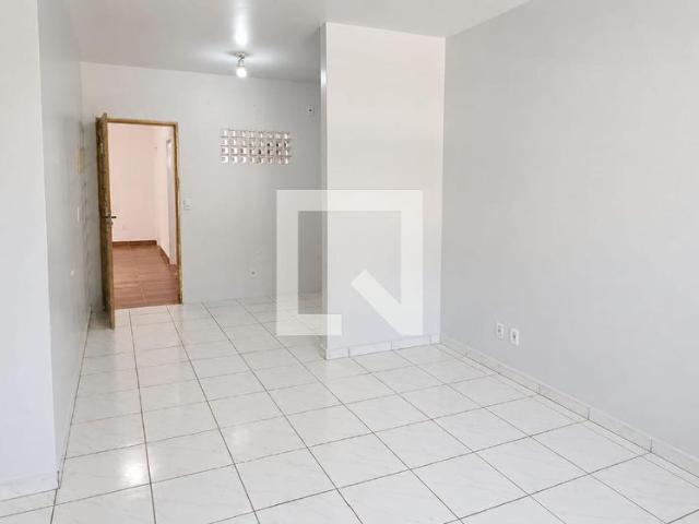 Casa aluguel em Região Geográfica Imediata de Goiânia, Aparecida de Goiânia