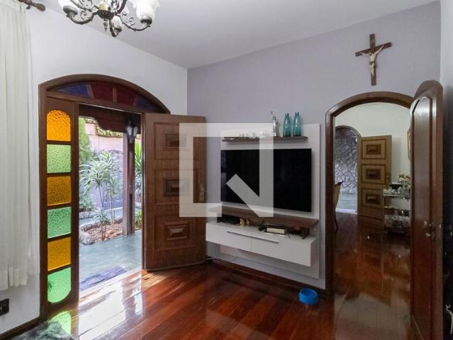 Casa venda em São Joaquim, Contagem