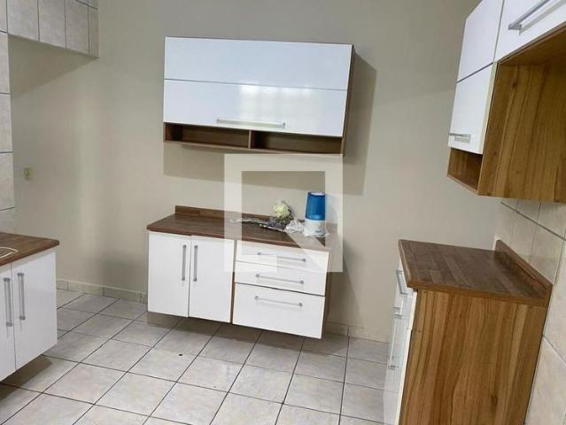 Casa aluguel em Região Imediata de São José dos Campos, Região Metropolitana do Vale do Paraíba e Litoral Norte
