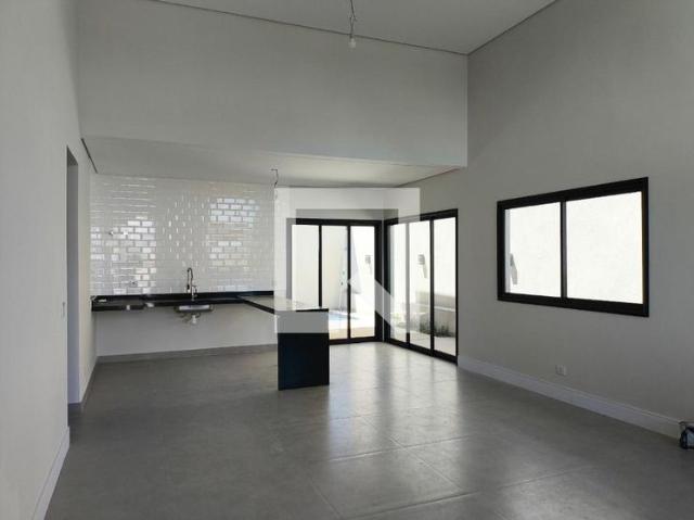 Casa aluguel em Região Imediata de São José dos Campos, Região Metropolitana do Vale do Paraíba e Litoral Norte