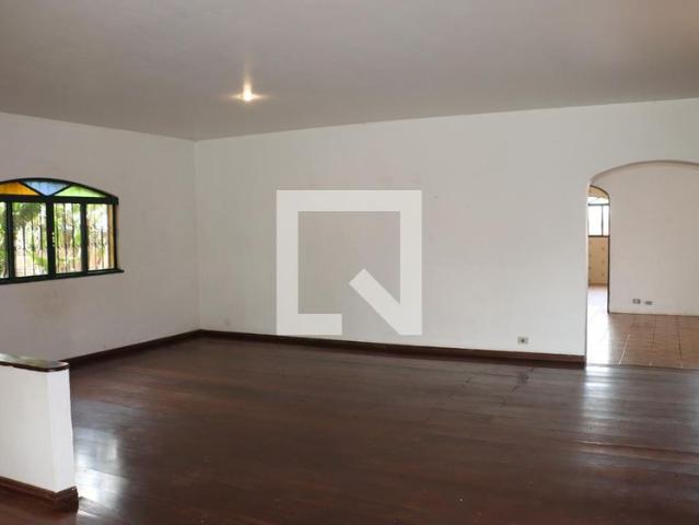 Casa aluguel em Região Imediata de São Paulo, Região Metropolitana de São Paulo