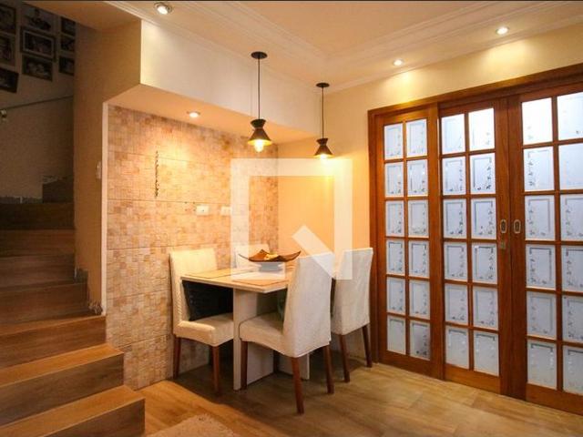 Casa aluguel em Região Imediata de São Paulo, Região Metropolitana de São Paulo