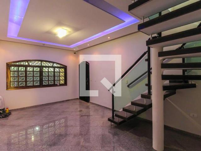 Casa aluguel em Jardim Silvia Maria, São Paulo