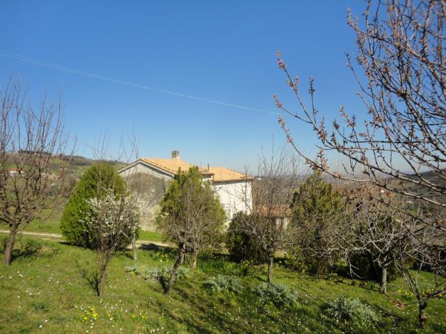 Rustico in vendita a Cupramontana, Ancona
