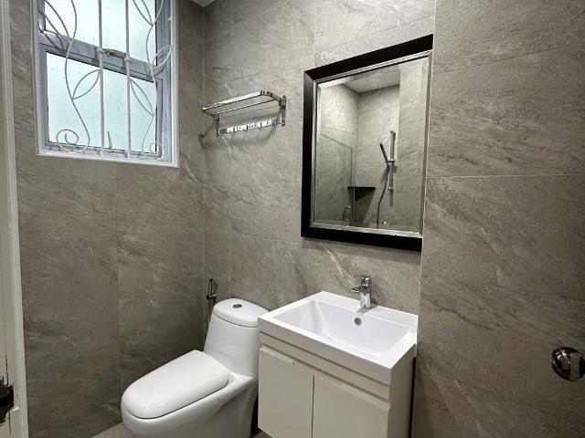 Condominium for rent in 19 North East, Hougang