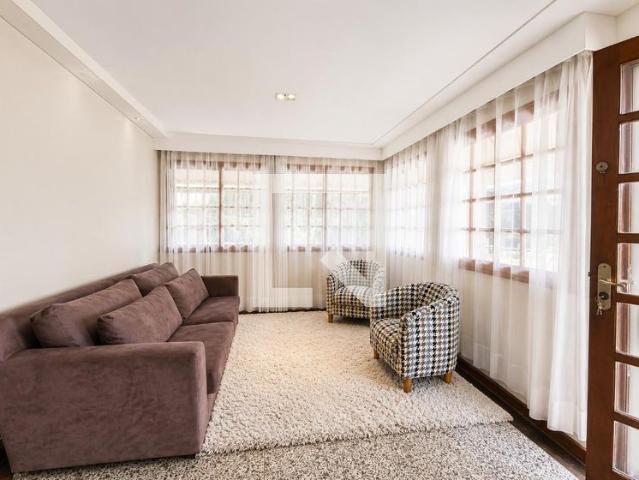 Casa aluguel em Região Geográfica Imediata de Porto Alegre, Região Metropolitana de Porto Alegre