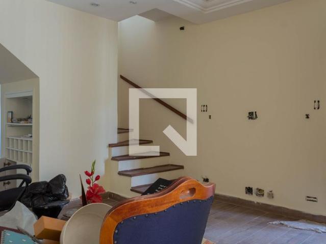 Casa aluguel em Região Imediata de São Paulo, Região Metropolitana de São Paulo