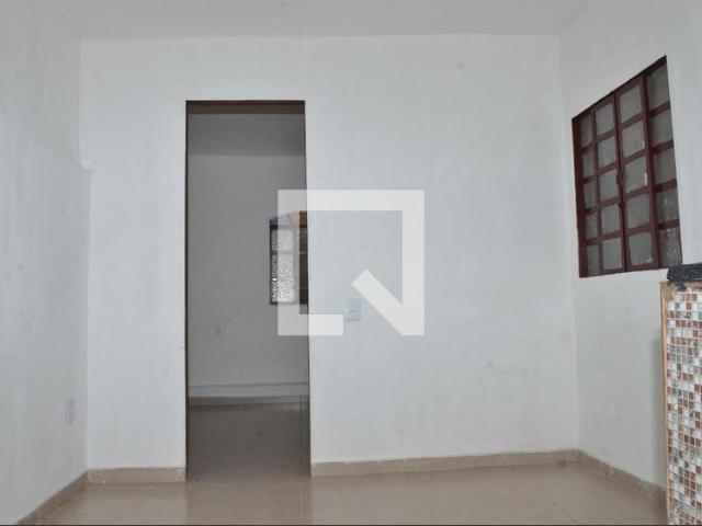 Casa aluguel em Regional Nordeste, Belo Horizonte