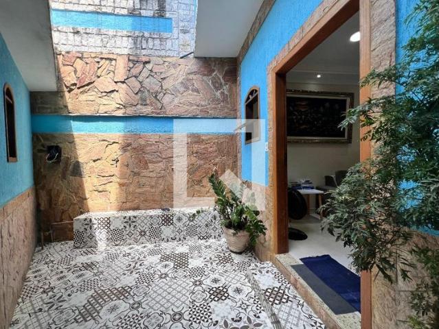 Casa aluguel em Região Geográfica Imediata do Rio de Janeiro, Região Metropolitana do Rio de Janeiro