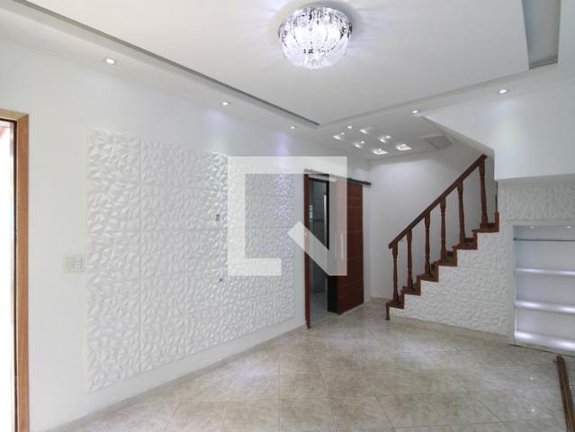Casa aluguel em Região Geográfica Imediata do Rio de Janeiro, Região Metropolitana do Rio de Janeiro