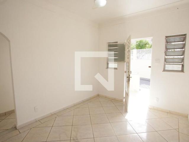 Casa aluguel em Região Geográfica Imediata do Rio de Janeiro, Região Metropolitana do Rio de Janeiro