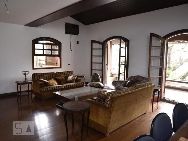 Casa aluguel em Região Geográfica Imediata do Rio de Janeiro, Região Metropolitana do Rio de Janeiro