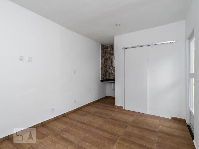 Casa aluguel em Região Geográfica Imediata do Rio de Janeiro, Região Metropolitana do Rio de Janeiro
