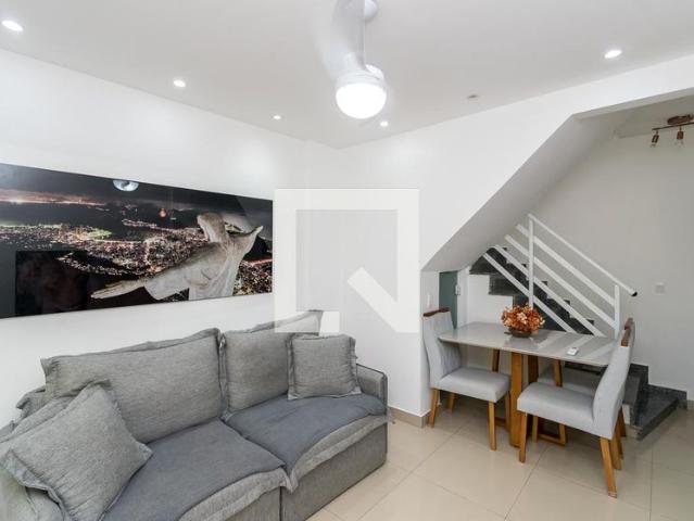 Casa venda em Região Geográfica Imediata do Rio de Janeiro, Região Metropolitana do Rio de Janeiro
