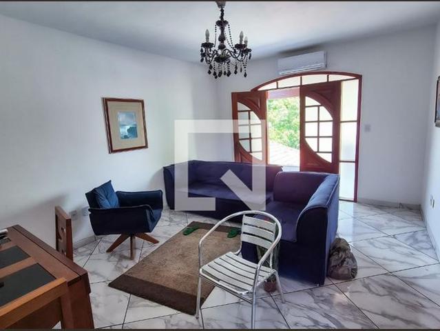 Casa aluguel em Região Geográfica Imediata do Rio de Janeiro, Região Metropolitana do Rio de Janeiro