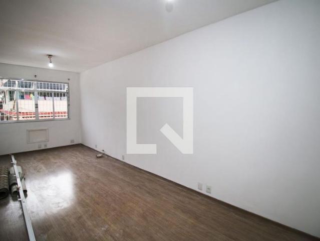 Casa aluguel em Região Geográfica Imediata do Rio de Janeiro, Região Metropolitana do Rio de Janeiro