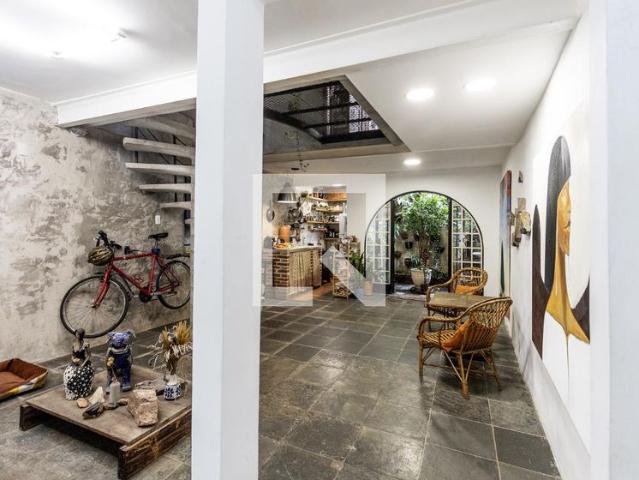 Casa aluguel em Região Imediata de São Paulo, Região Metropolitana de São Paulo