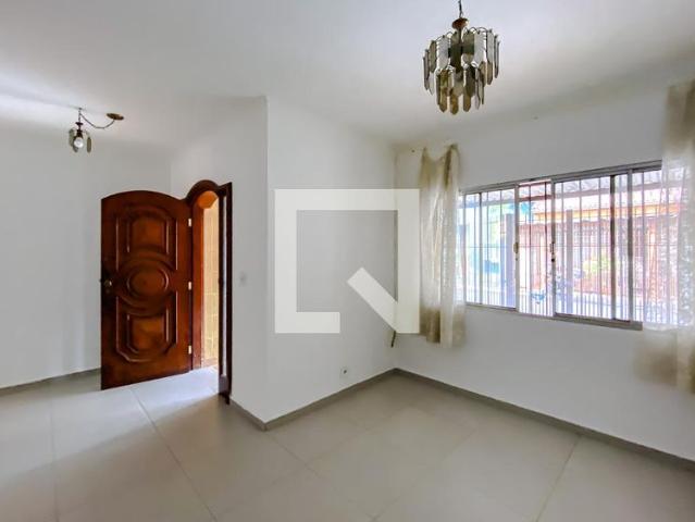 Casa aluguel em Região Imediata de São Paulo, Região Metropolitana de São Paulo