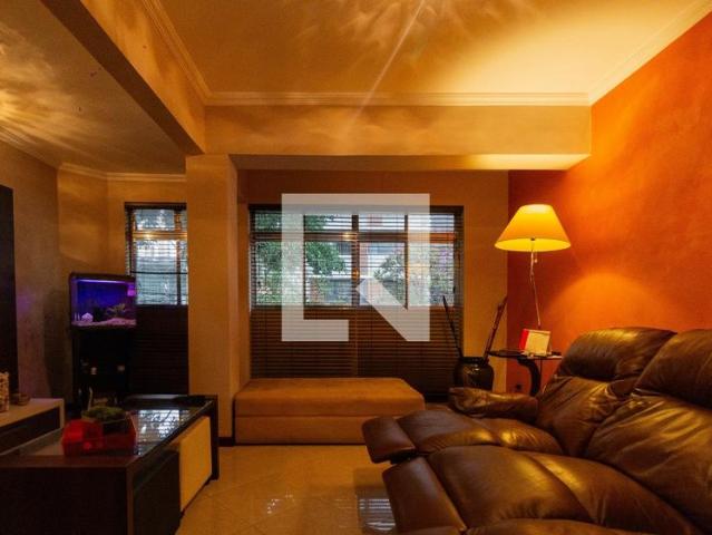 Casa aluguel em Região Imediata de São Paulo, Região Metropolitana de São Paulo