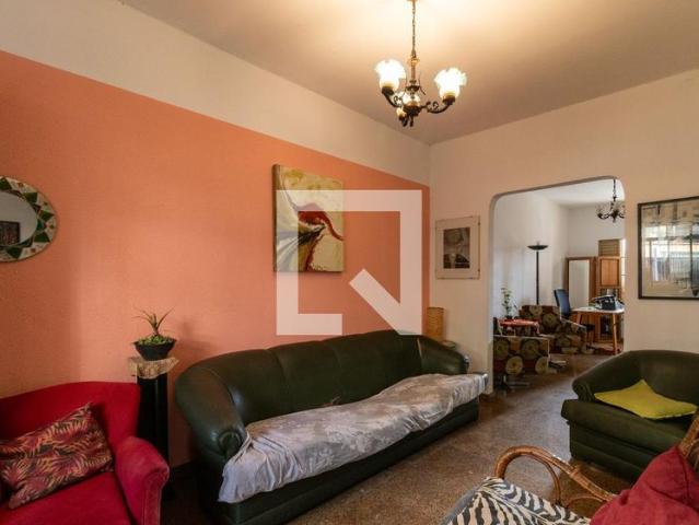 Casa aluguel em Região Imediata de São Paulo, Região Metropolitana de São Paulo
