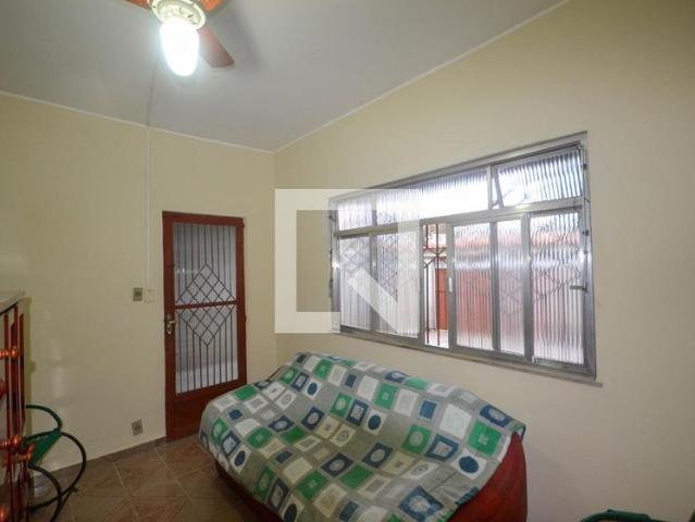 Casa aluguel em Belford Roxo, Nova Piam