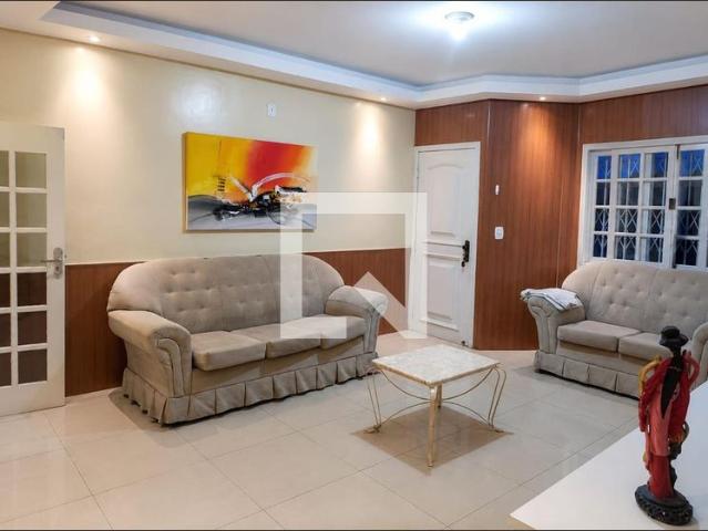 Casa aluguel em Região Geográfica Imediata de Florianópolis, São José