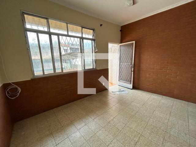 Casa aluguel em Região Geográfica Imediata do Rio de Janeiro, Região Metropolitana do Rio de Janeiro