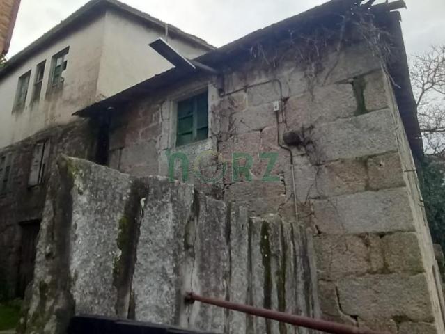 Casa en venta en Leiro