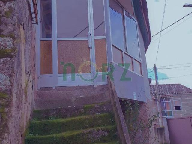 Casa en venta en Ourense, Galicia