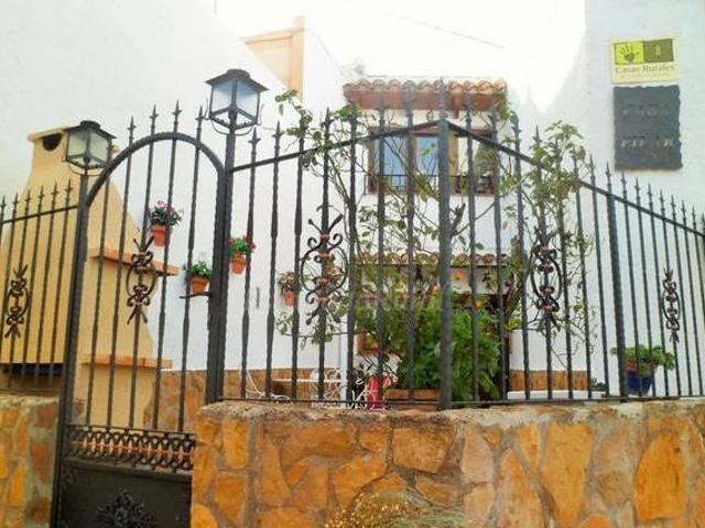 Casa en alquiler en Bogarra, Castilla-La Mancha
