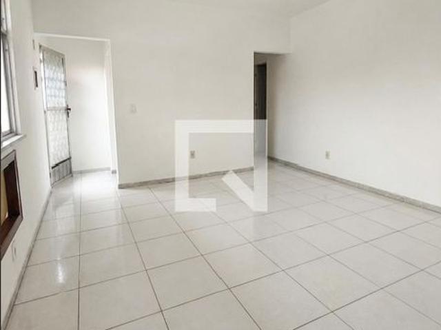 Casa aluguel em Região Geográfica Imediata do Rio de Janeiro, Região Metropolitana do Rio de Janeiro