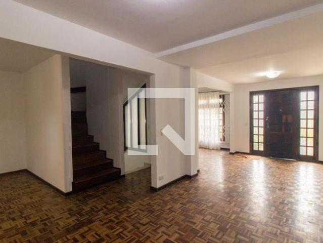 Casa aluguel em Região Geográfica Imediata de Curitiba, Região Metropolitana de Curitiba