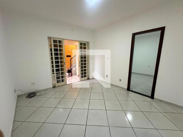 Casa aluguel em Região Geográfica Imediata de Belo Horizonte, Região Metropolitana de Belo Horizonte