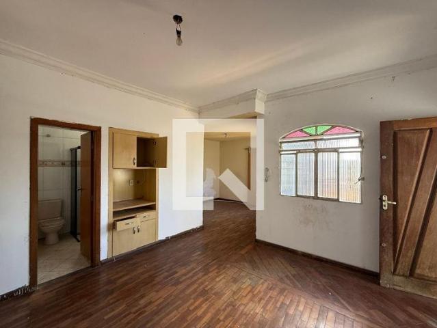 Casa aluguel em Região Geográfica Imediata de Belo Horizonte, Região Metropolitana de Belo Horizonte