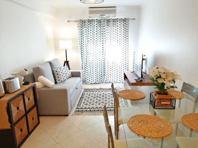 Apartamento alugar em Vila Real De Santo António, Faro