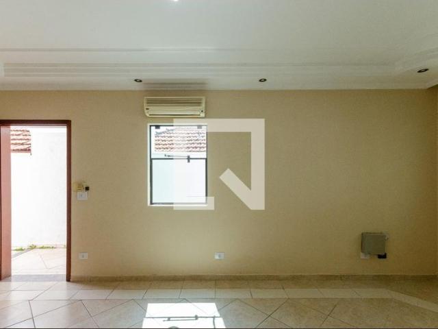Casa aluguel em Região Imediata de São Paulo, Região Metropolitana de São Paulo
