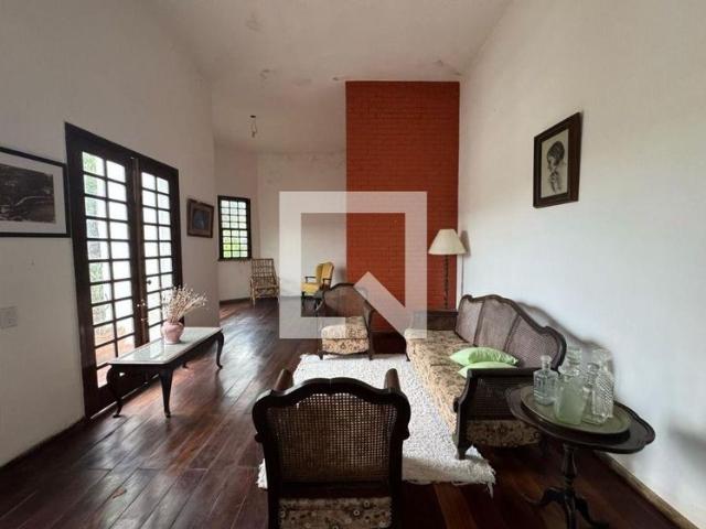 Casa venda em Região Geográfica Imediata do Rio de Janeiro, Região Metropolitana do Rio de Janeiro