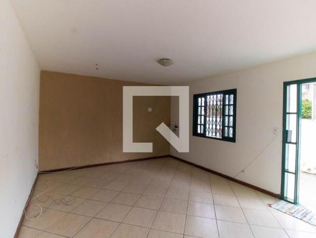 Casa aluguel em Região Geográfica Imediata do Rio de Janeiro, Região Metropolitana do Rio de Janeiro