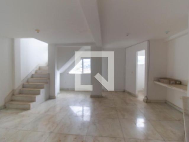 Casa aluguel em Região Geográfica Imediata do Rio de Janeiro, Região Metropolitana do Rio de Janeiro