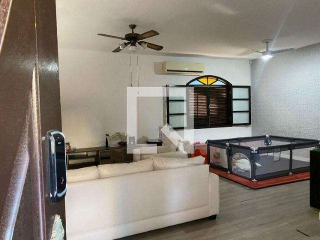 Casa venda em Região Oceânica, Niterói