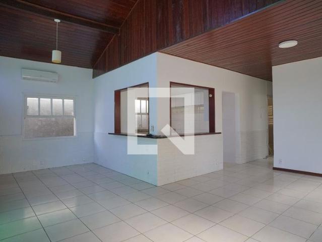 Casa aluguel em Cafubá, Niterói