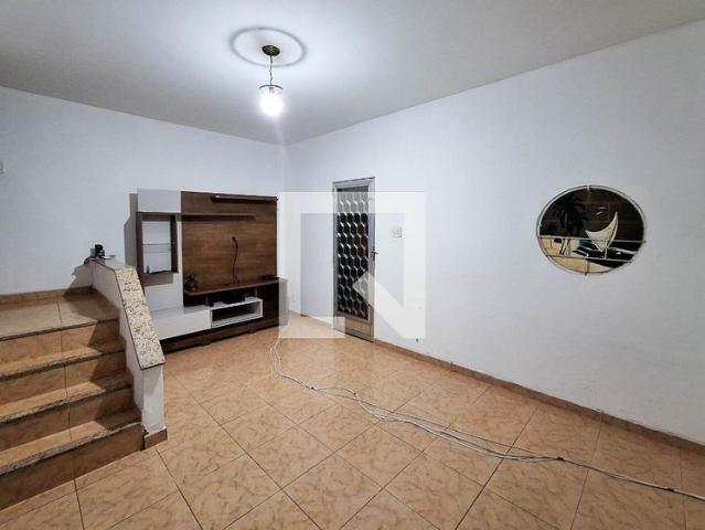 Casa aluguel em Região Geográfica Imediata do Rio de Janeiro, Região Metropolitana do Rio de Janeiro