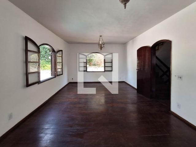 Casa aluguel em Região Geográfica Imediata do Rio de Janeiro, Região Metropolitana do Rio de Janeiro