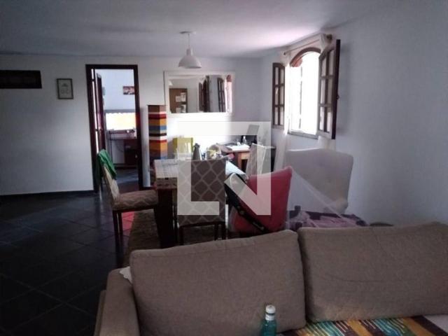 Casa venda em Morro do Caniçal, Niterói