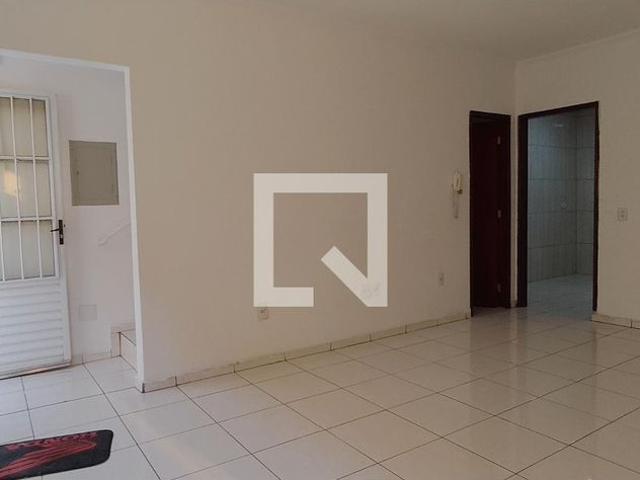 Casa aluguel em Vila Chácara do Ferrutti, São Paulo