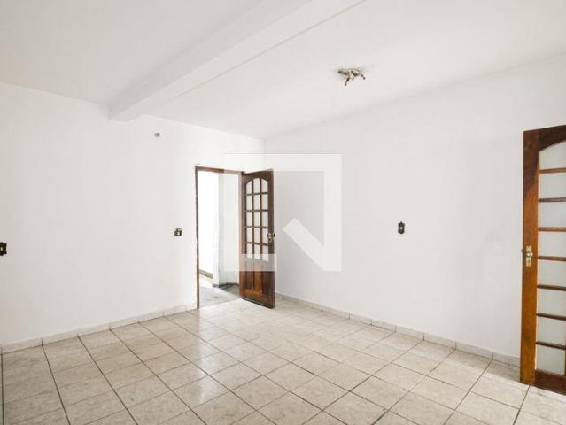 Casa aluguel em Vila Mirante, São Paulo