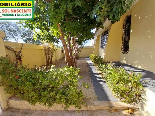 Casa aluguel em Região Geográfica Imediata de Fortaleza, Fortaleza