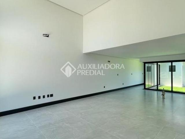 Casa venda em Região Geográfica Imediata de Novo Hamburgo - São Leopoldo, Região Metropolitana de Porto Alegre