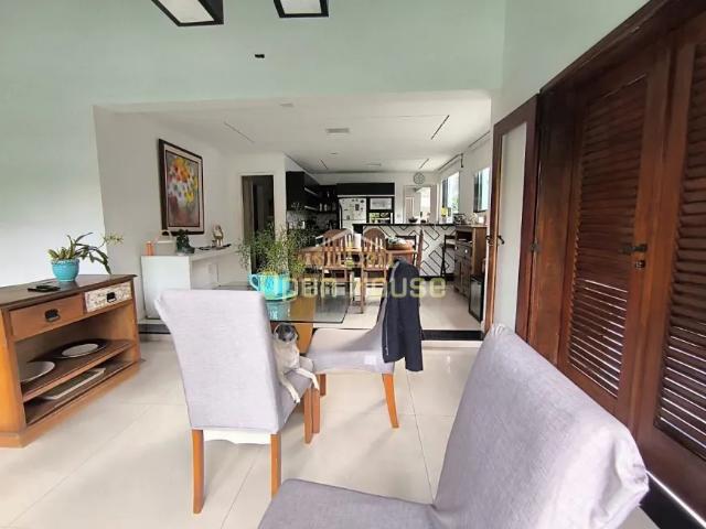 Casa venda em Região Geográfica Imediata de Volta Redonda-Barra Mansa, Volta Redonda