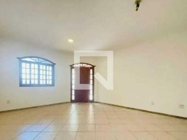 Casa aluguel em Região Geográfica Imediata de Belo Horizonte, Região Metropolitana de Belo Horizonte